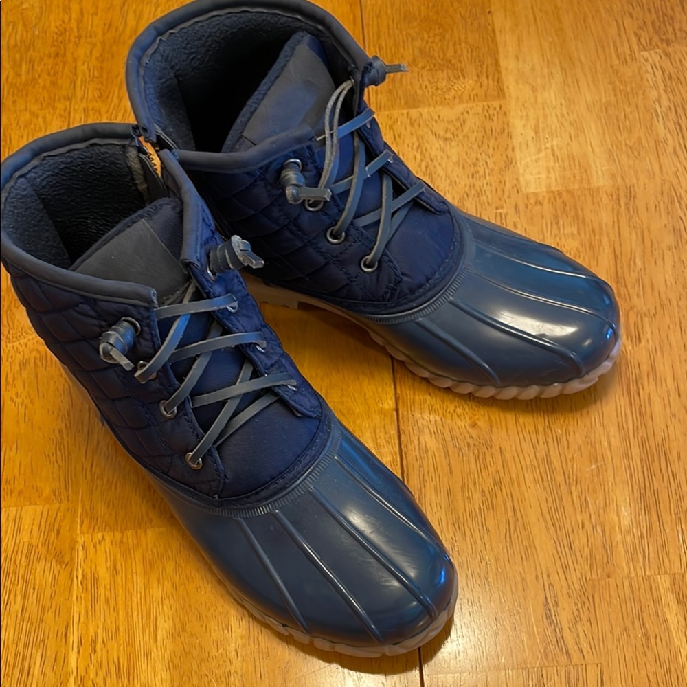 SO Women’s Fleece Insulated Duck Boots